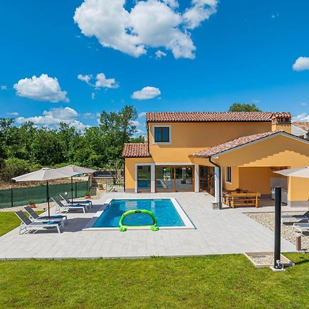 Villa Ana Lucija لابين الغرفة الصورة