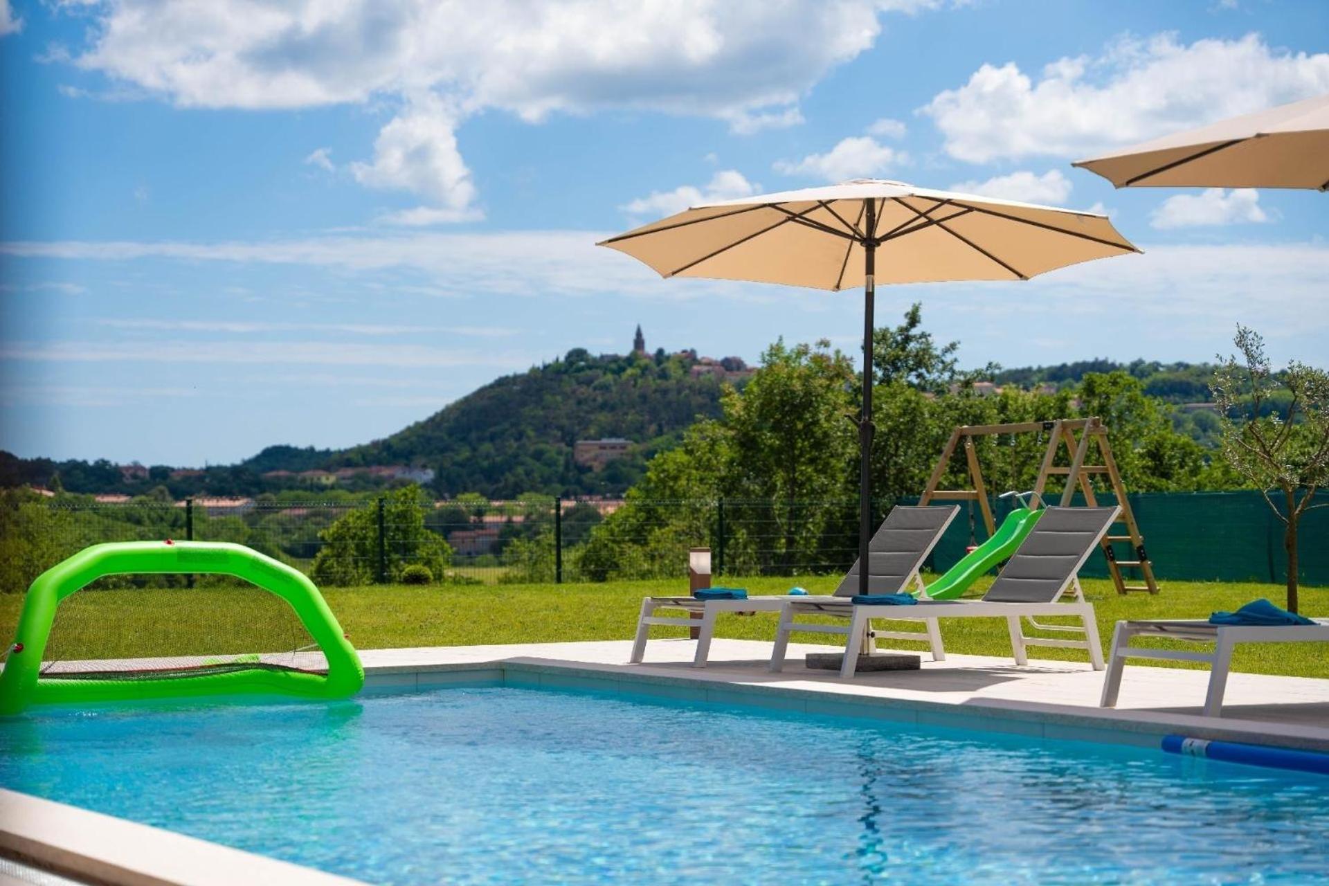 Villa Ana Lucija لابين الغرفة الصورة