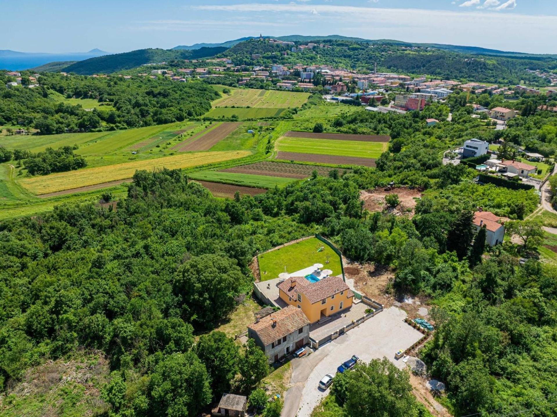Villa Ana Lucija لابين الغرفة الصورة
